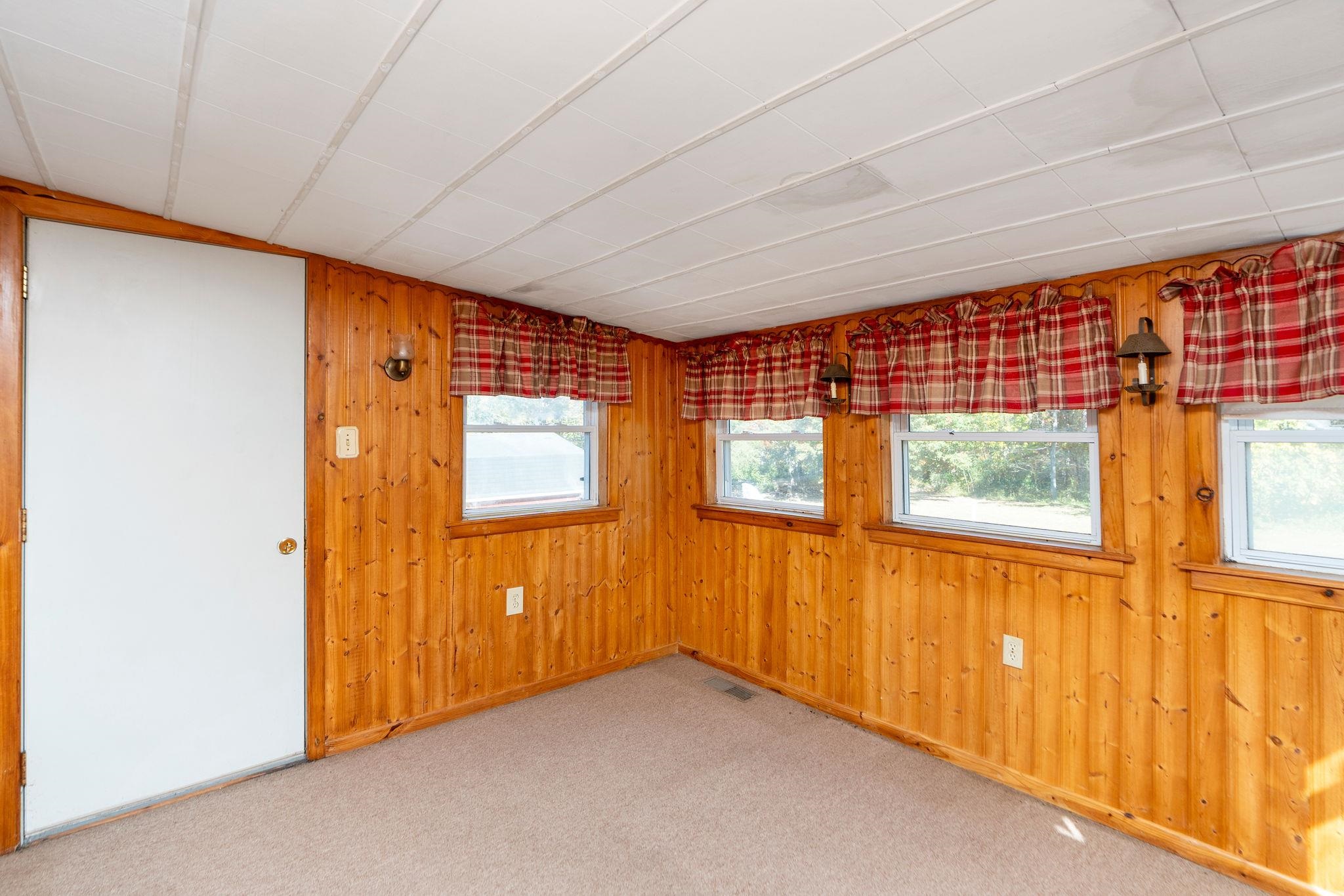 16959 SAPLING RIDGE RD