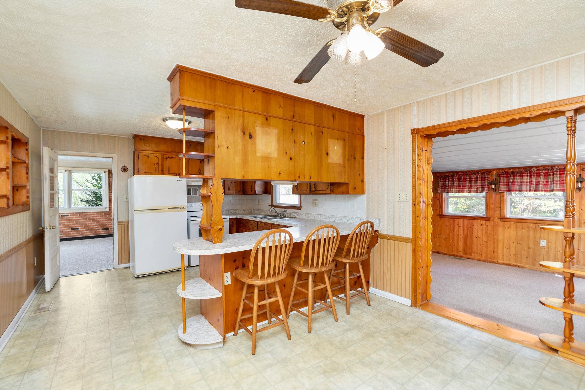 16959 SAPLING RIDGE RD