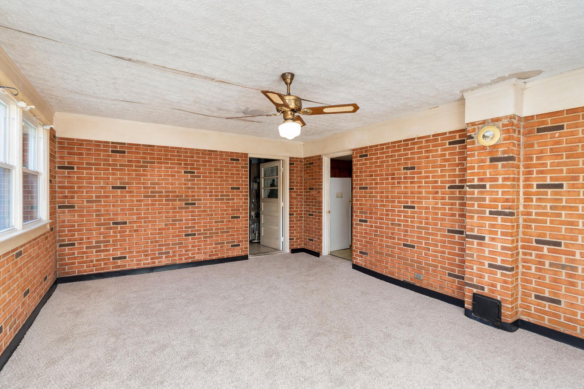 16959 SAPLING RIDGE RD