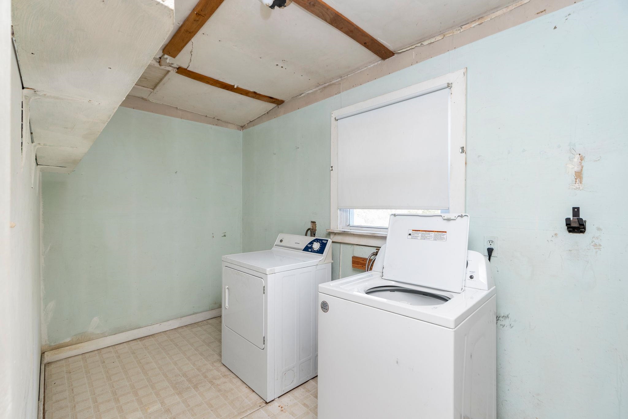 16959 SAPLING RIDGE RD