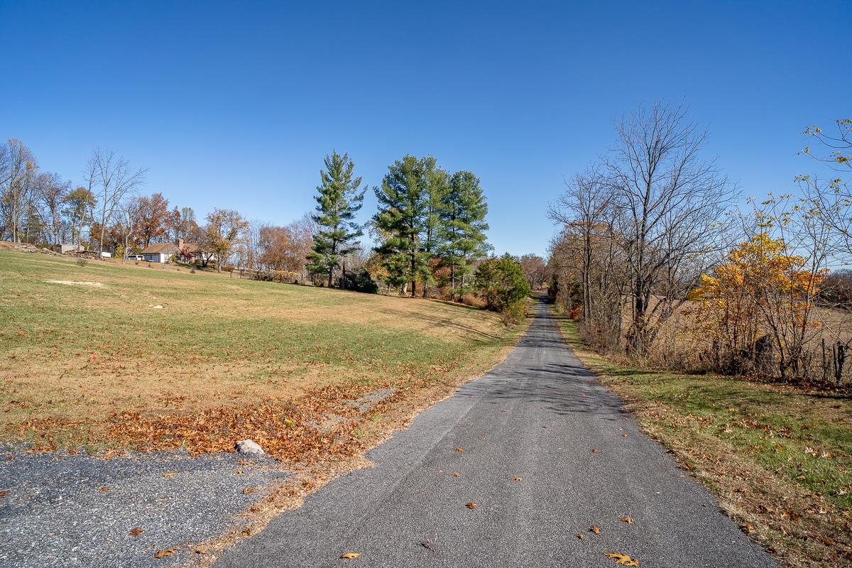 TBD W ROMAN RIDGE RD