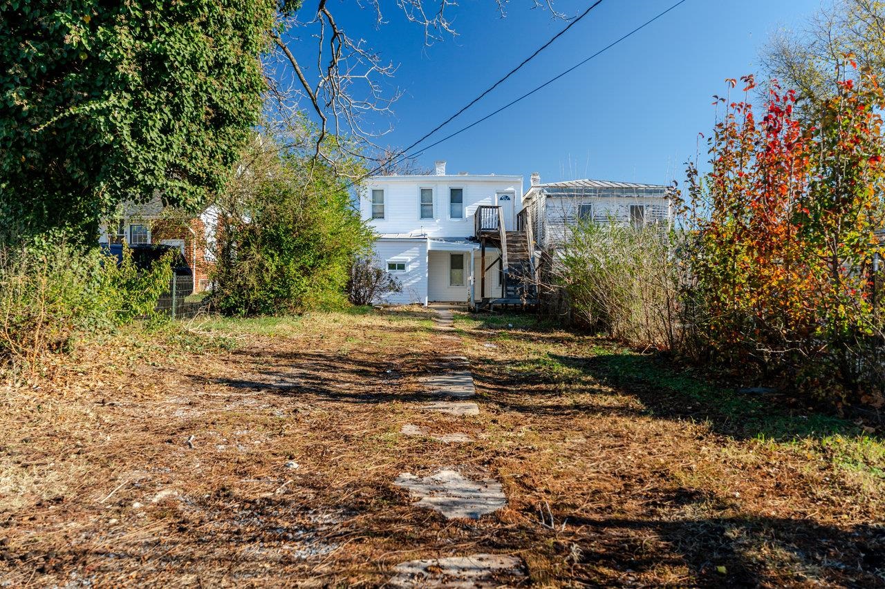 427 FOURTH ST