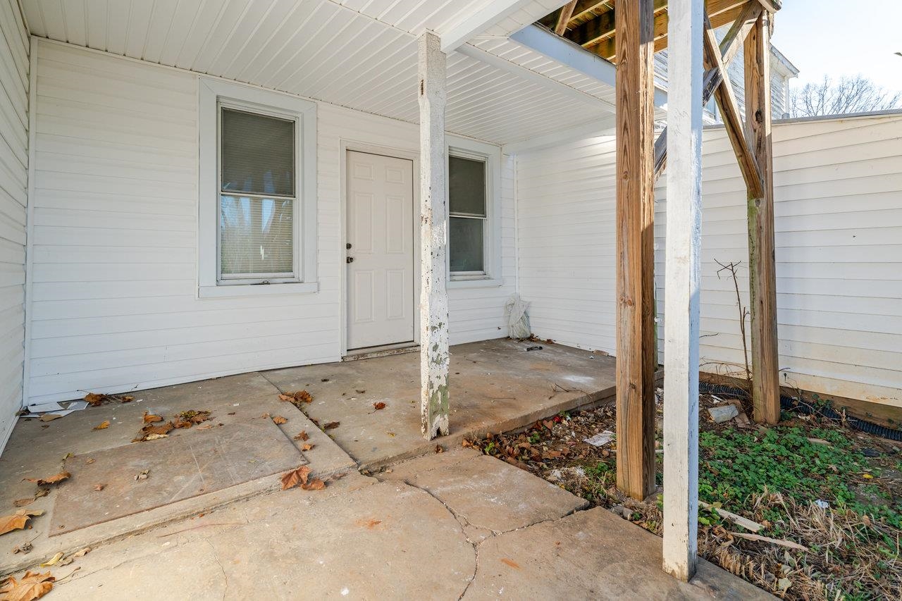 427 FOURTH ST