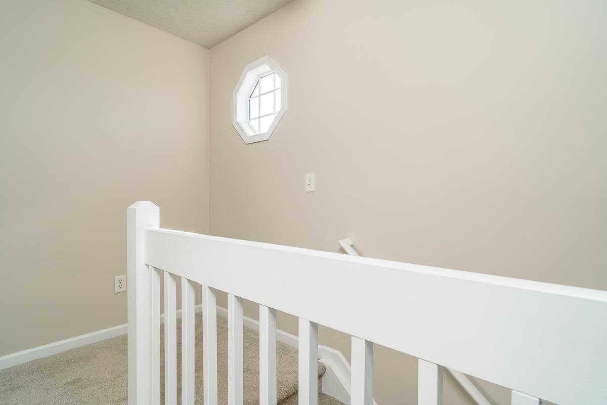 1111 PATRICK HENRY PL