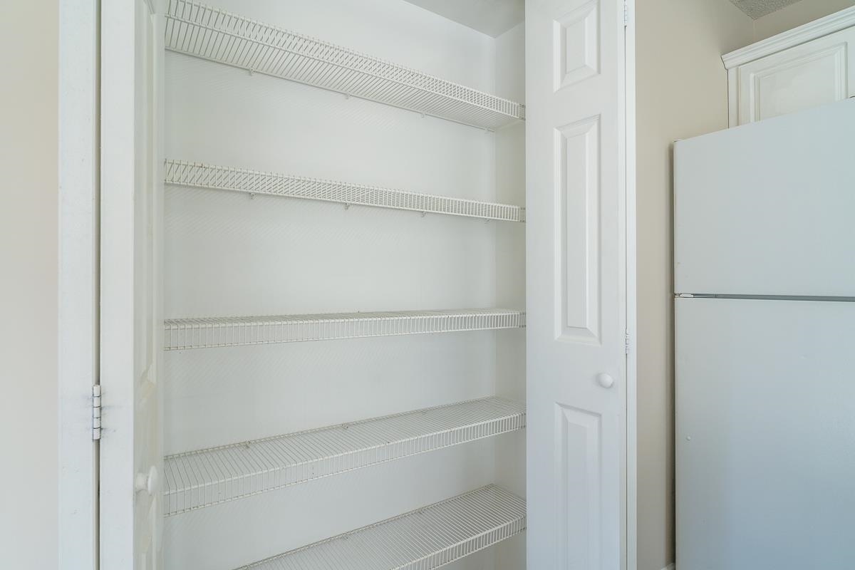 1111 PATRICK HENRY PL