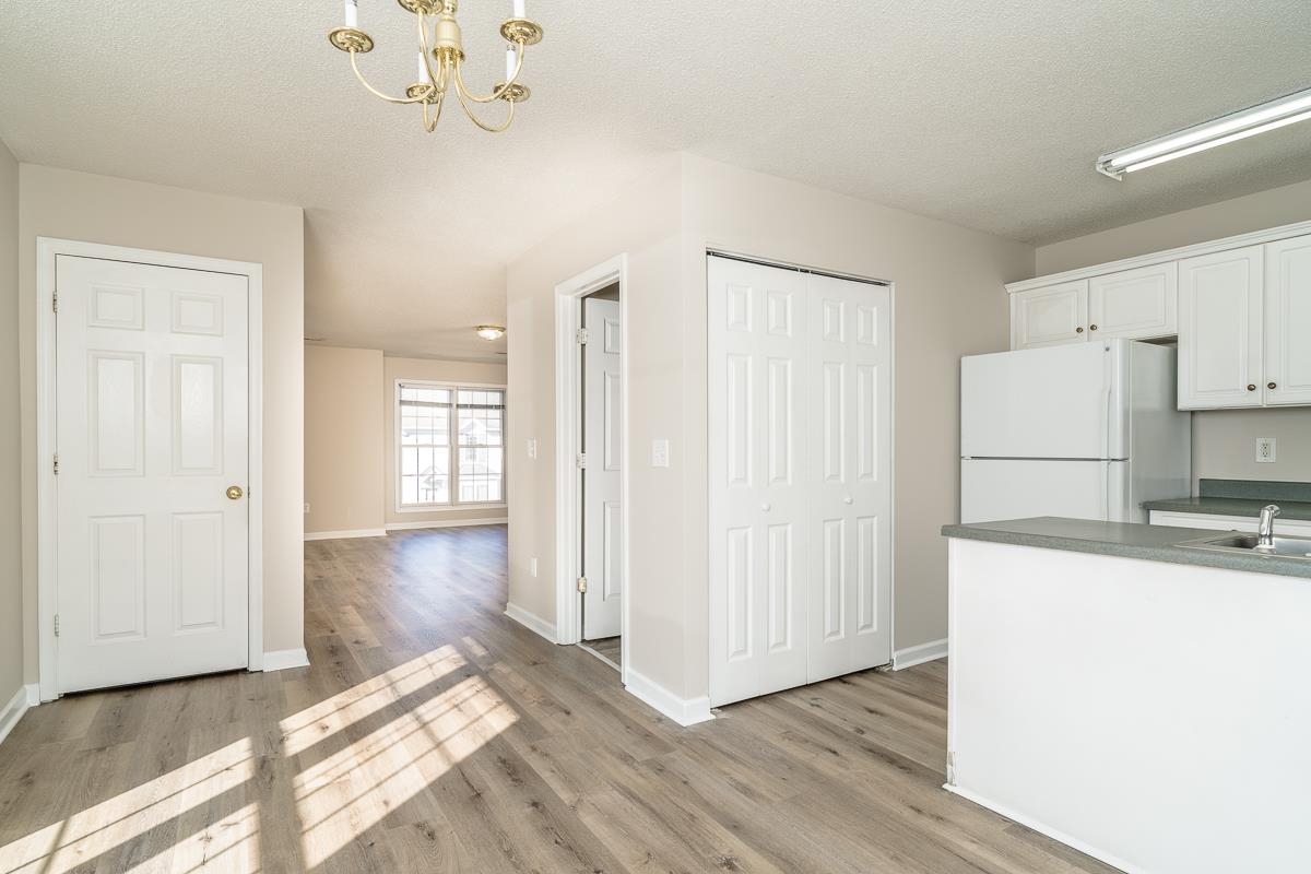 1111 PATRICK HENRY PL