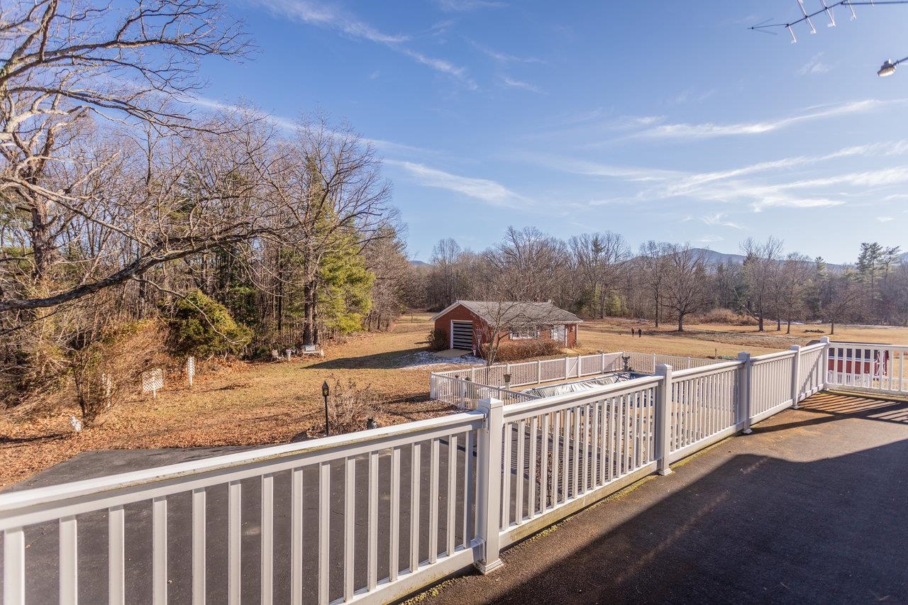 8217 SOUTH EAST SIDE HWY