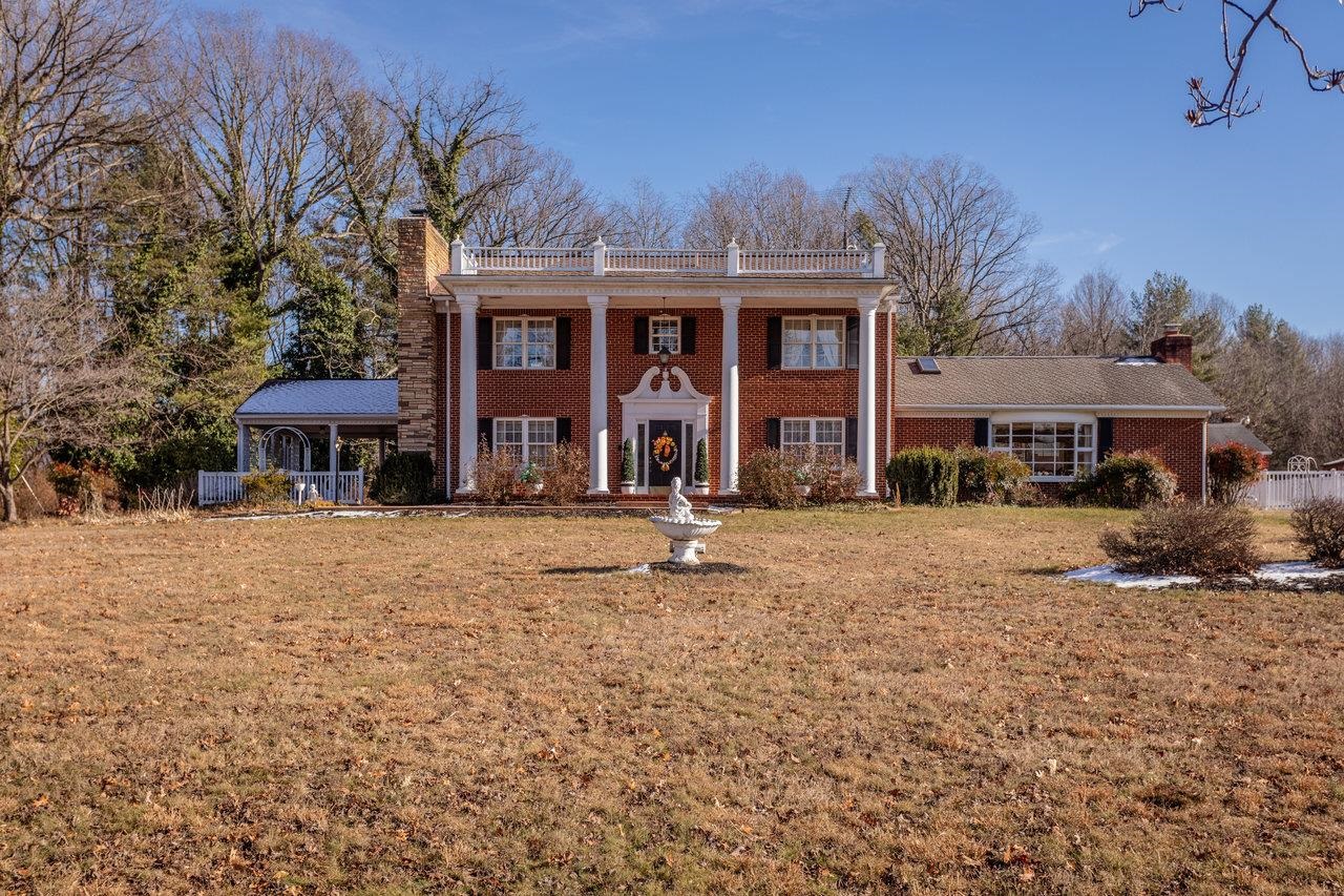 8217 SOUTH EAST SIDE HWY