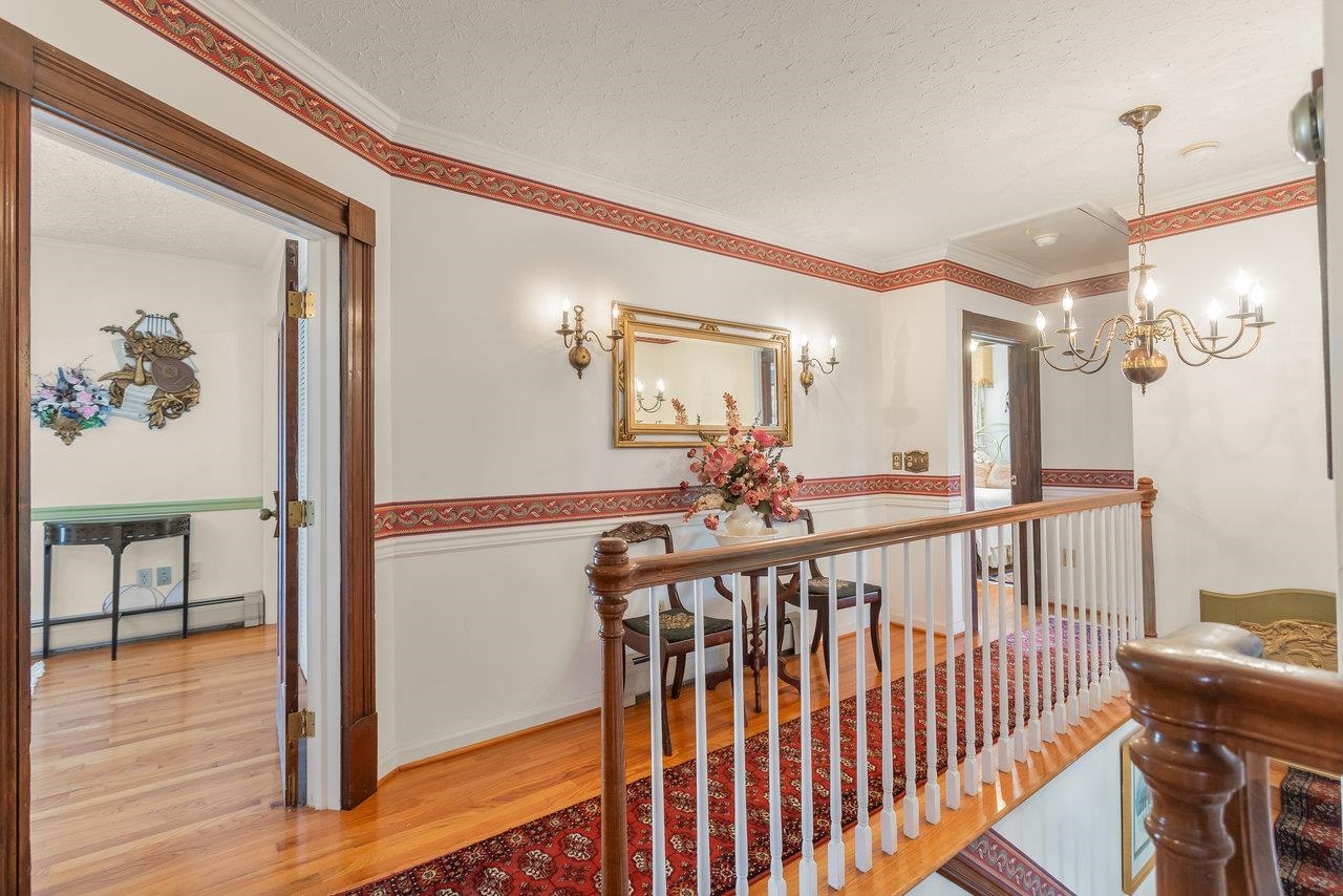 8217 SOUTH EAST SIDE HWY