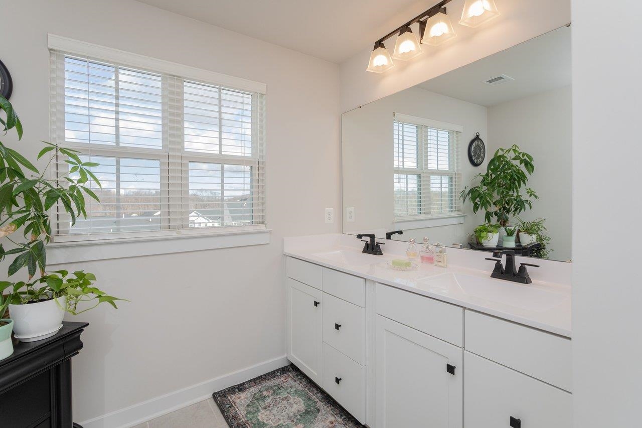 2754 RIDGE HAVEN DR
