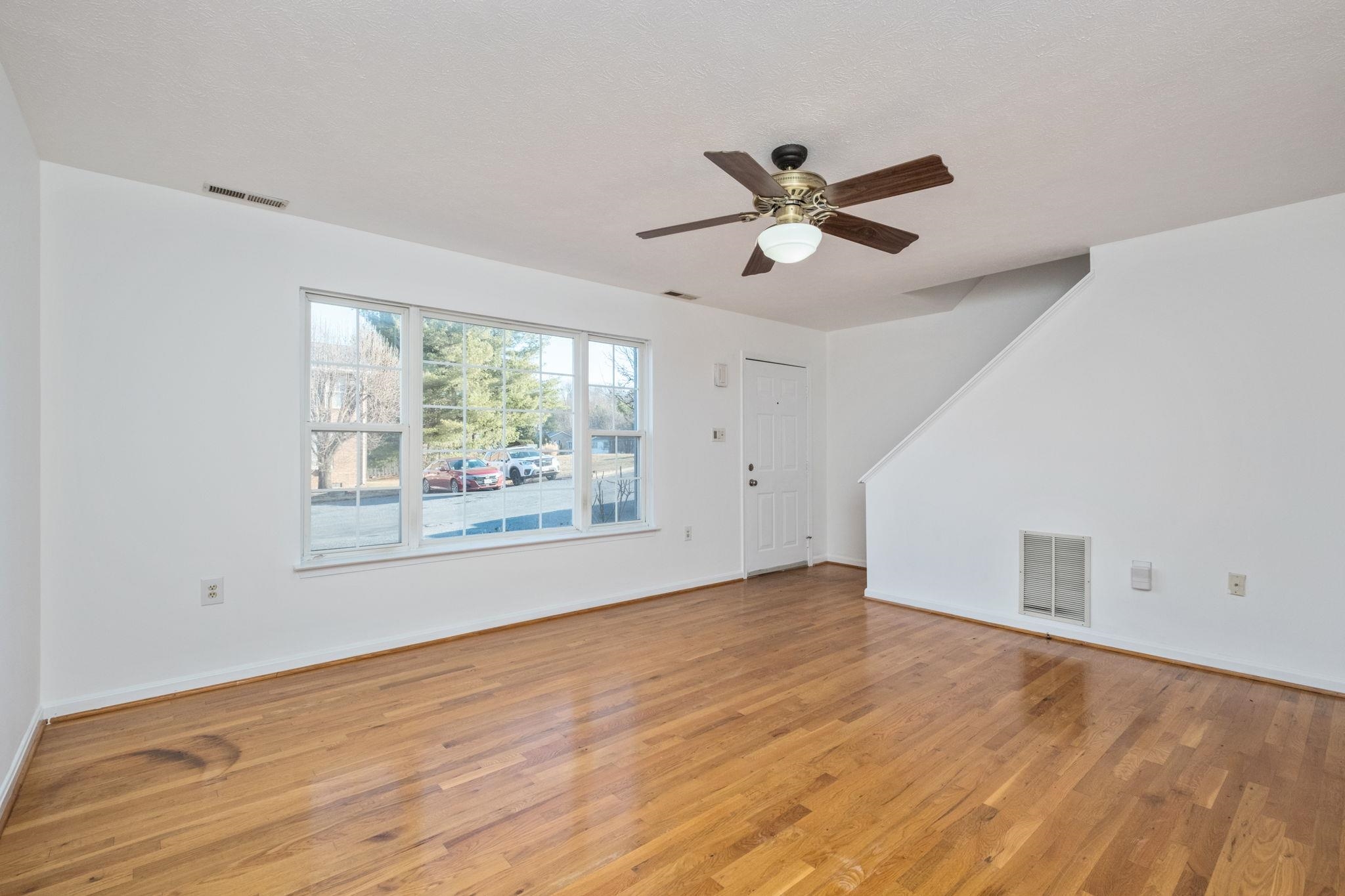 2386 BRECKENRIDGE CT