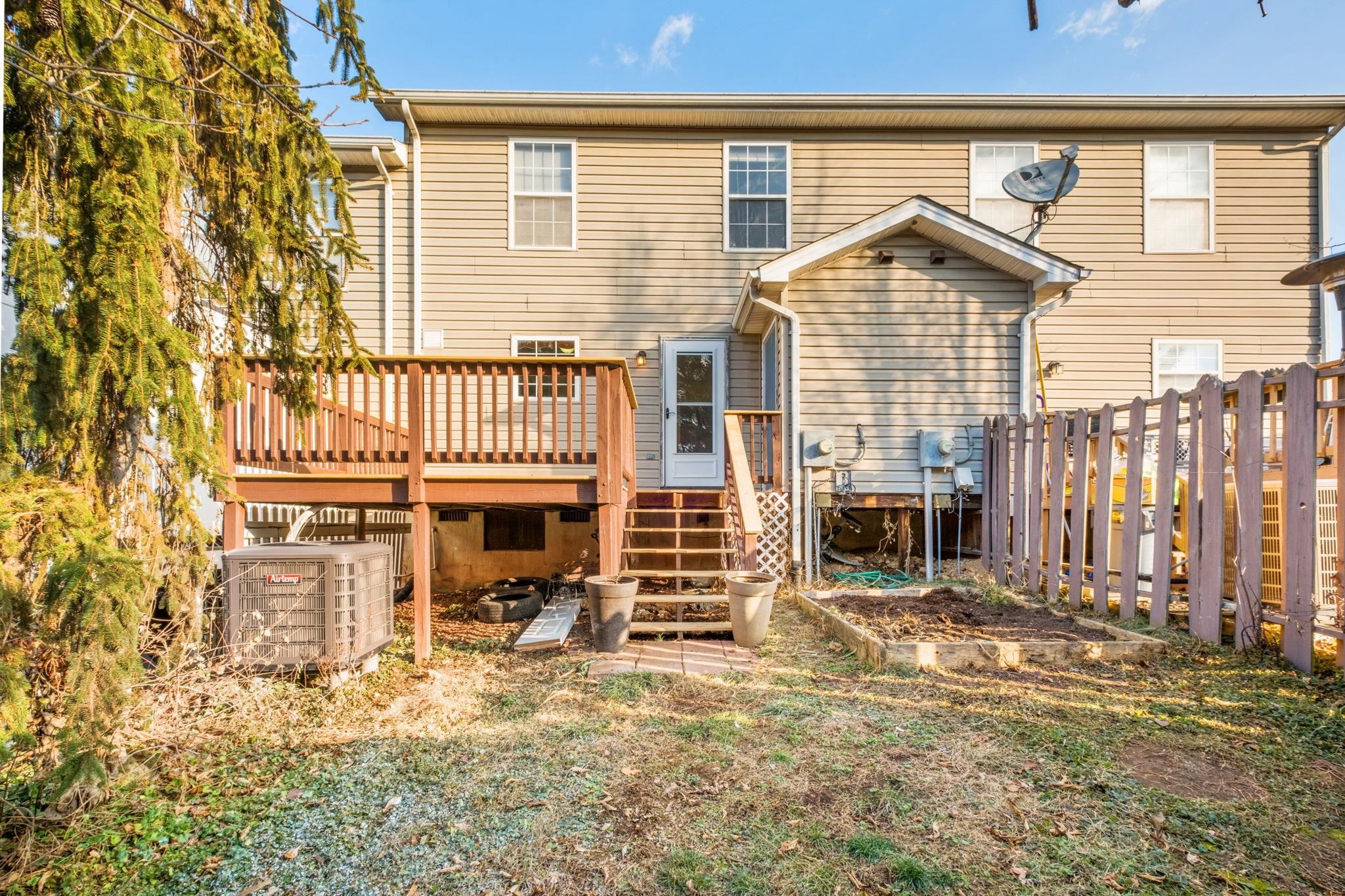 2386 BRECKENRIDGE CT