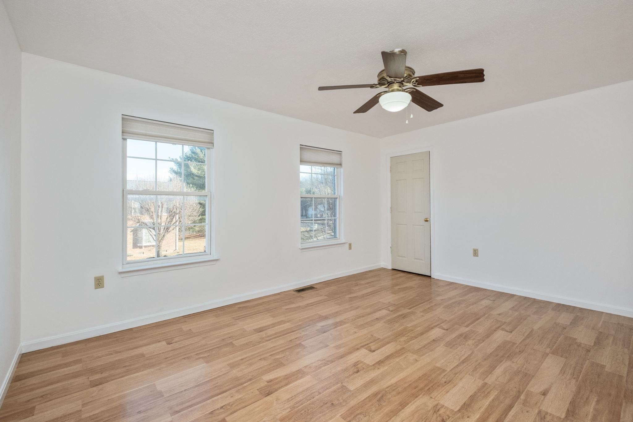 2386 BRECKENRIDGE CT