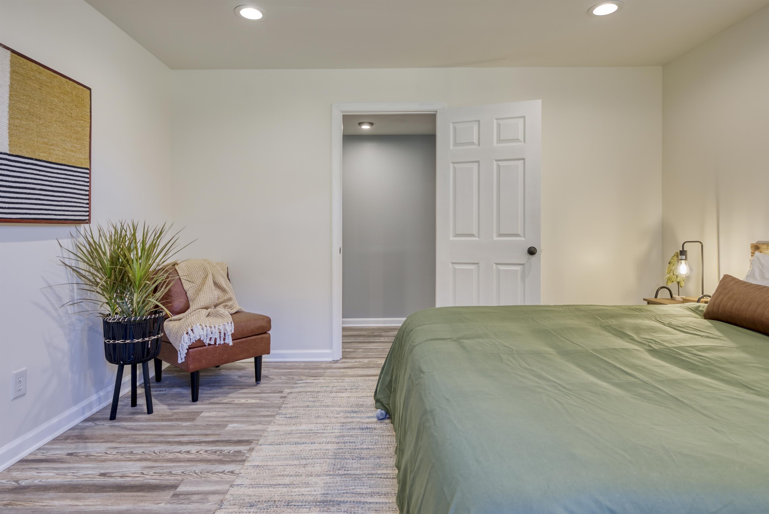 220 VIEW MOUNTAIN RD