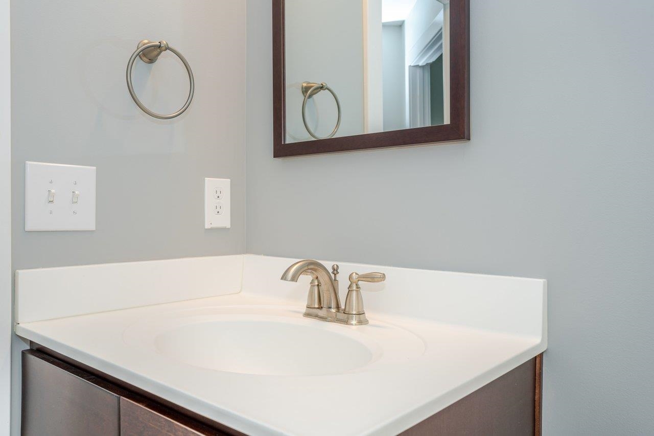 3207 CHARLESTON BLVD