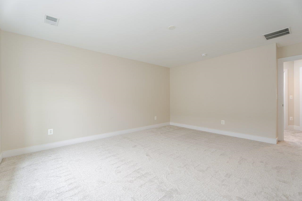 3207 CHARLESTON BLVD