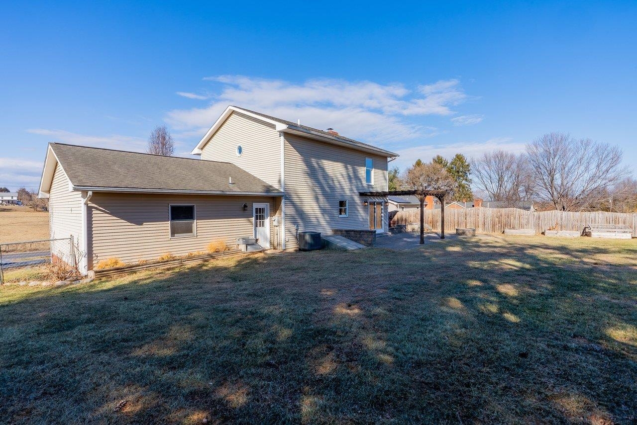 6574 SIMMERS VALLEY RD