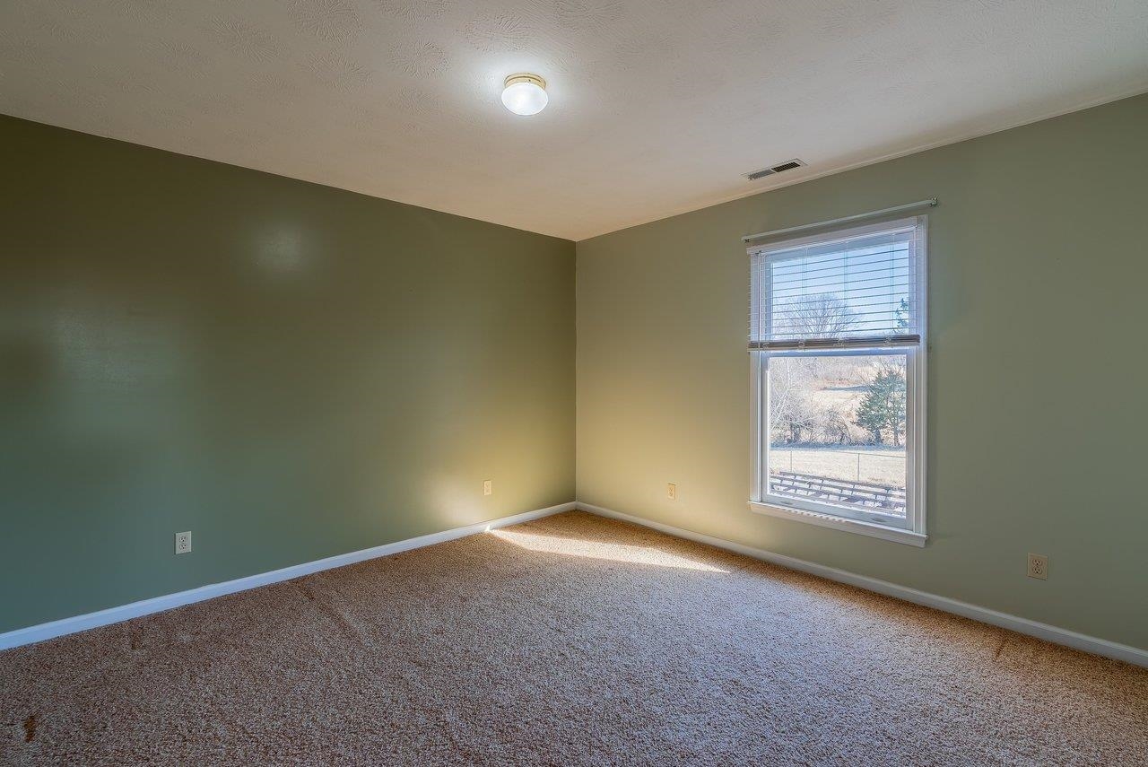 6574 SIMMERS VALLEY RD