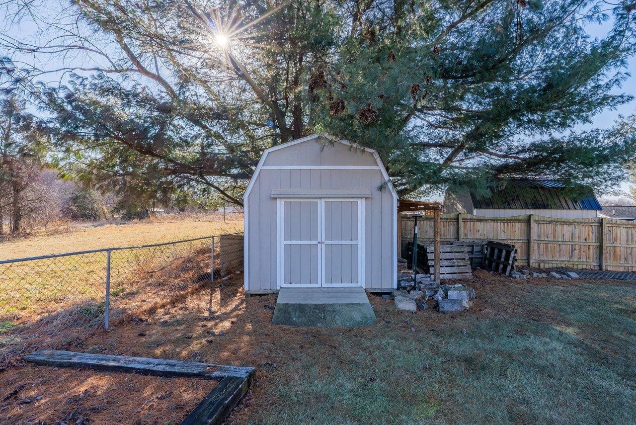 6574 SIMMERS VALLEY RD