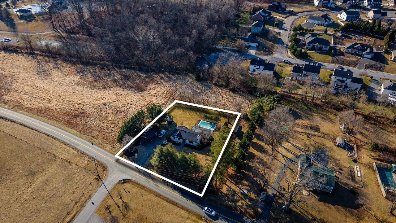 4634 SHEN LAKE DR