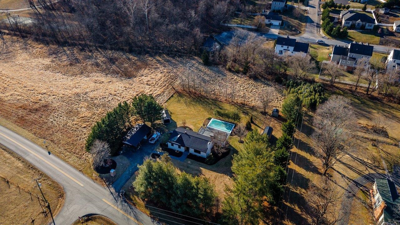 4634 SHEN LAKE DR