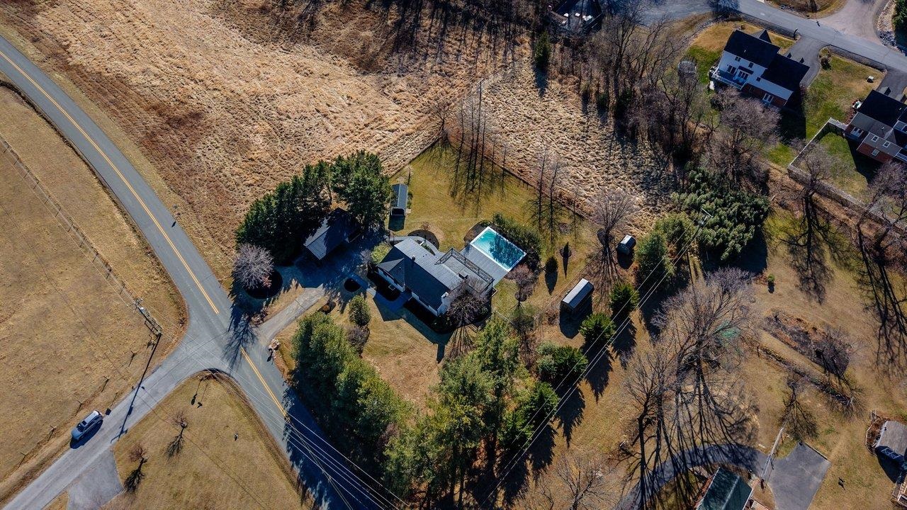 4634 SHEN LAKE DR