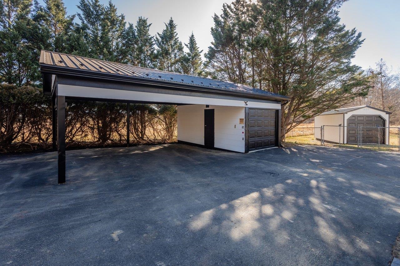 4634 SHEN LAKE DR