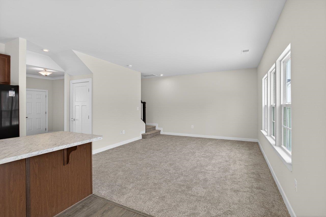 10615 WHISPERING PINE LN