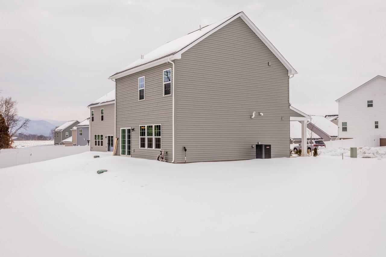 10615 WHISPERING PINE LN