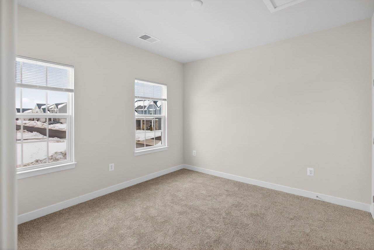 10615 WHISPERING PINE LN