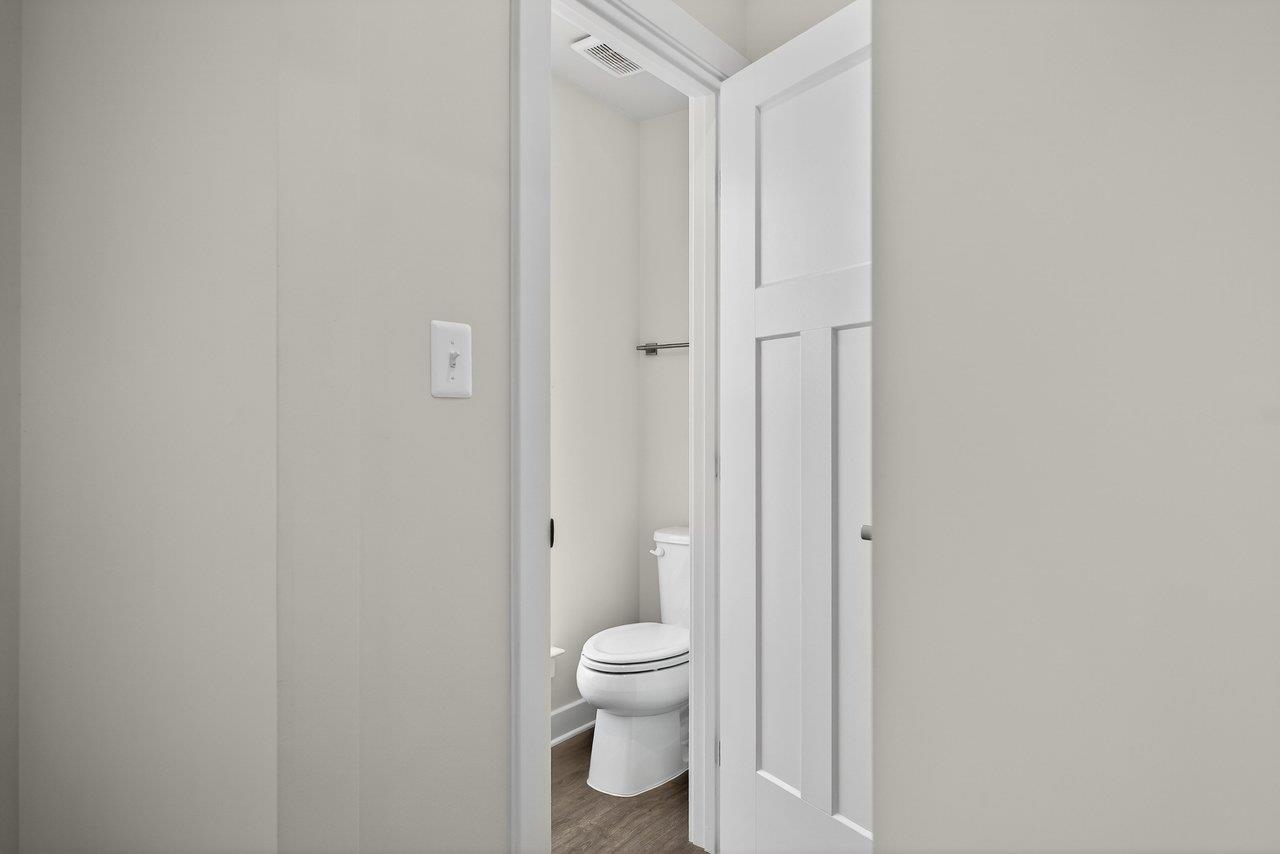 10615 WHISPERING PINE LN