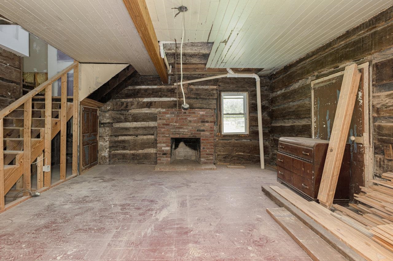 13573 COOLEY SPRING LN