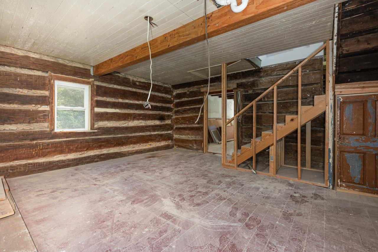 13573 COOLEY SPRING LN