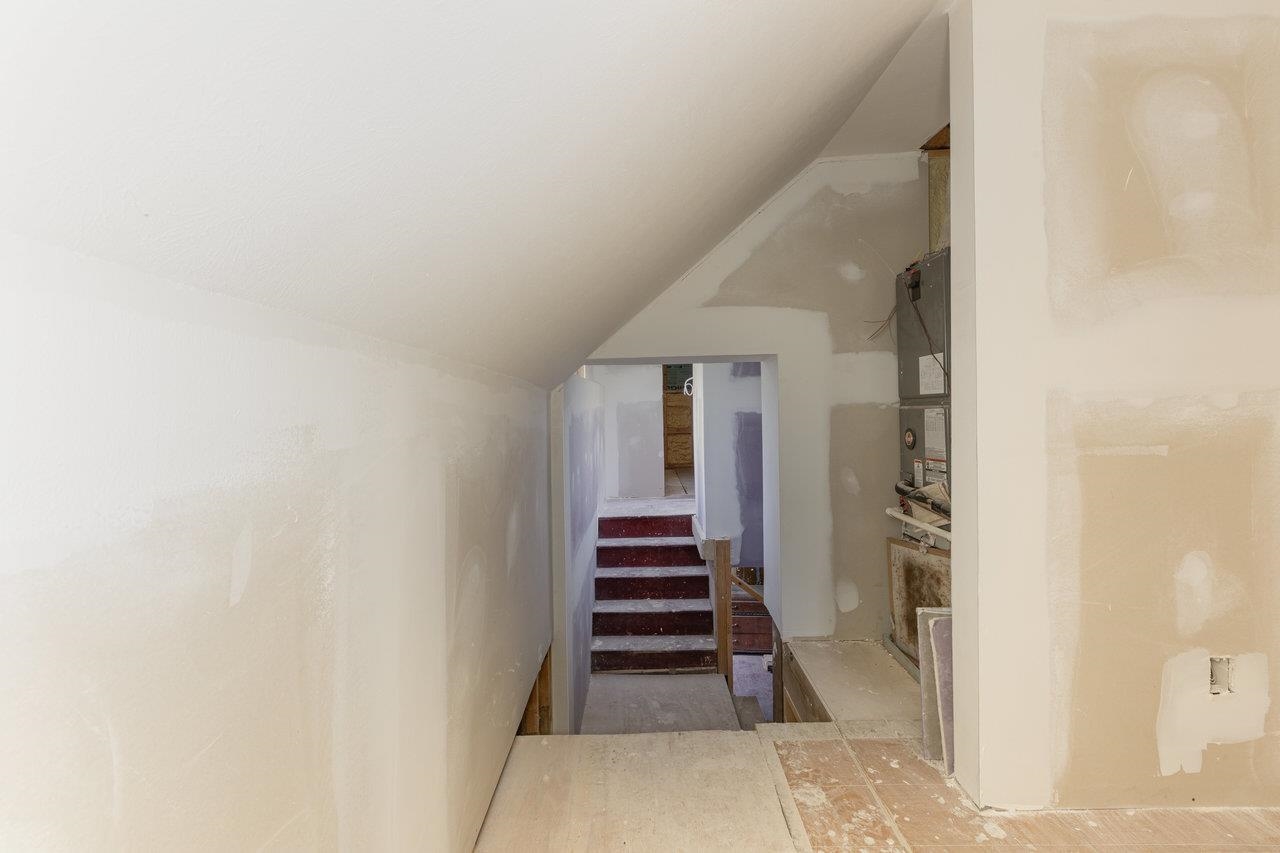 13573 COOLEY SPRING LN