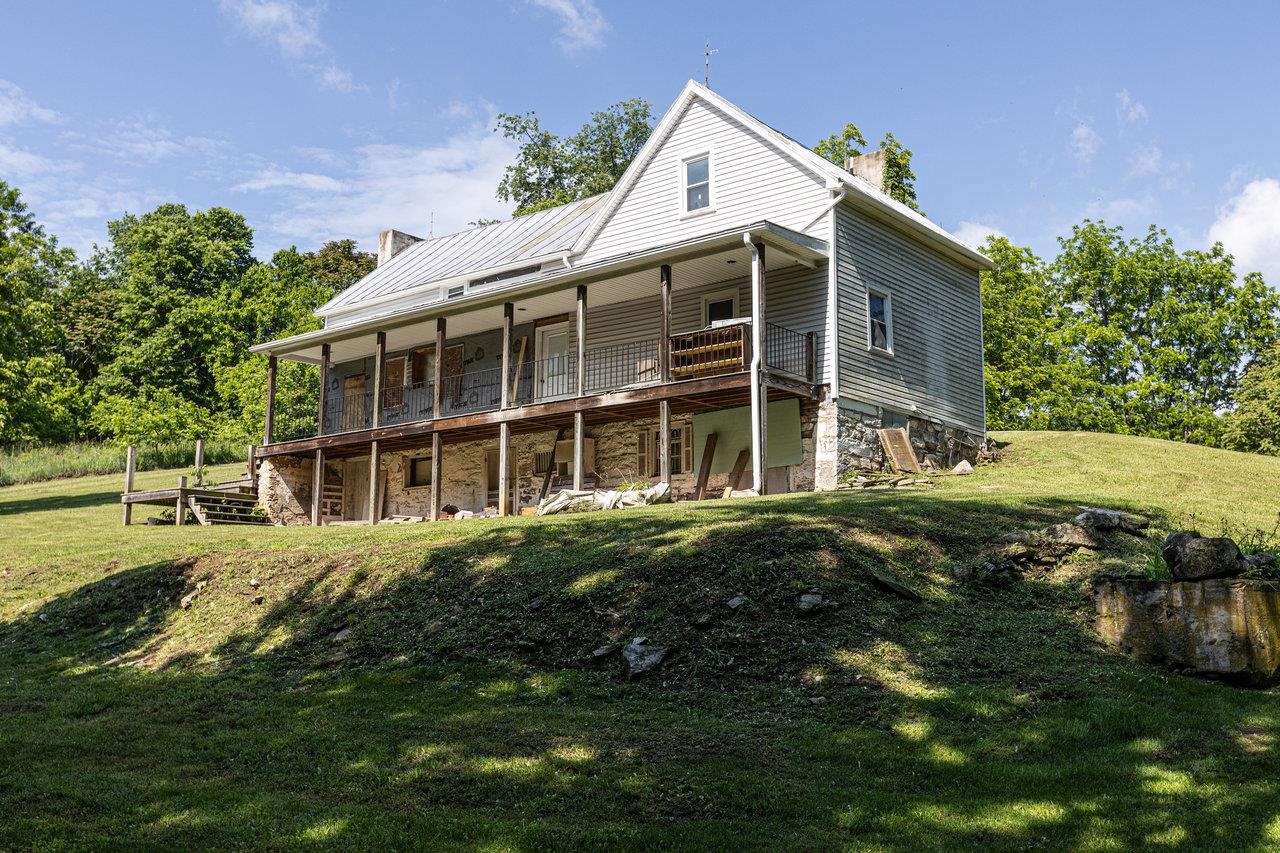 13573 COOLEY SPRING LN