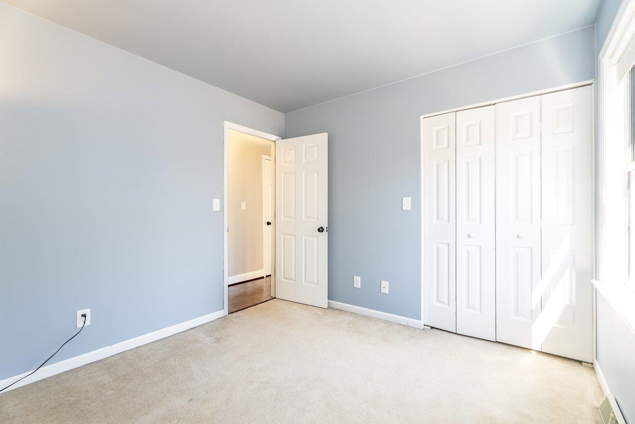 908 ROYER DR