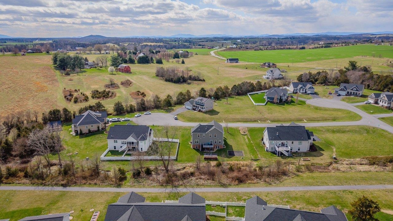 731 HIDDEN BROOK RD