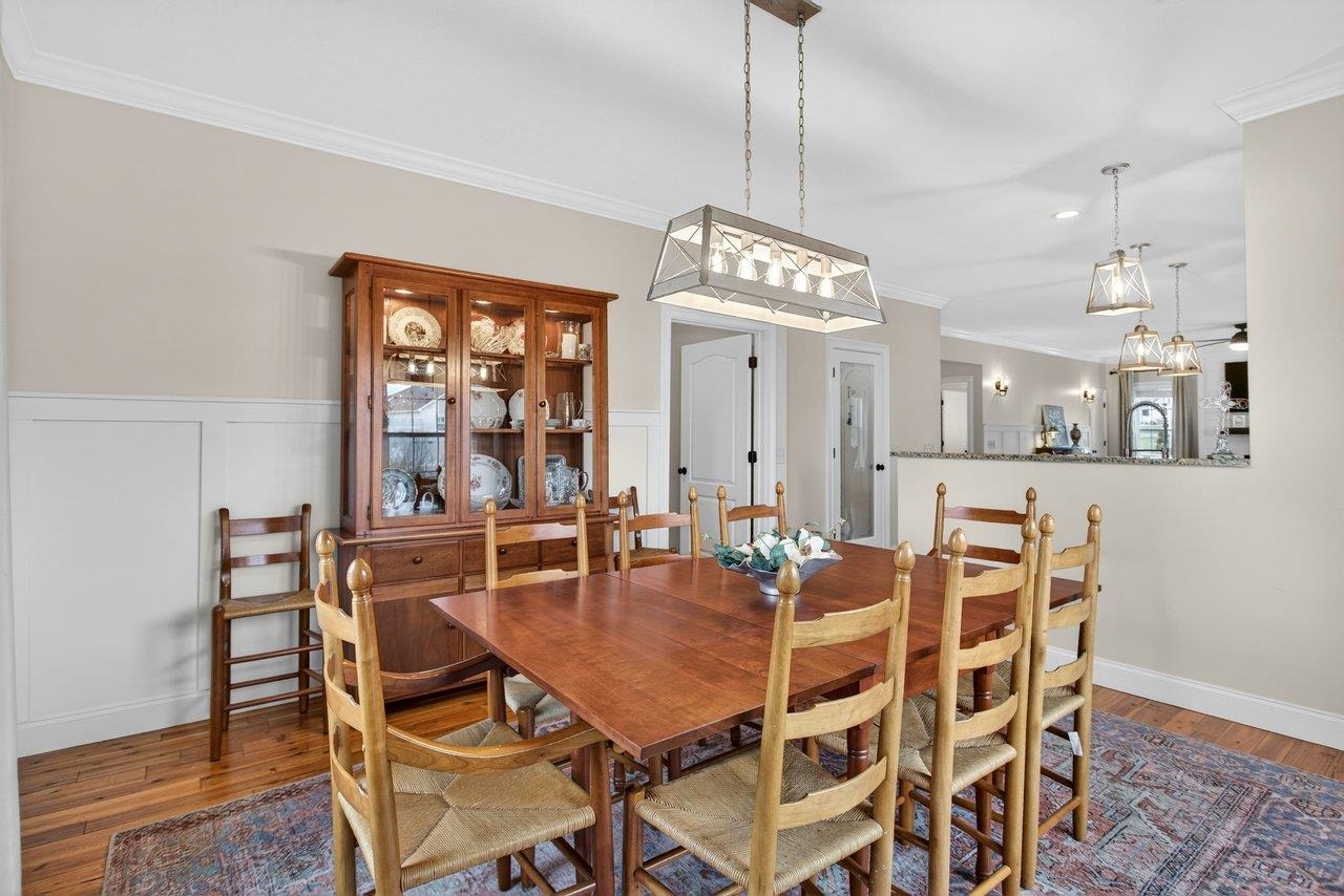 731 HIDDEN BROOK RD
