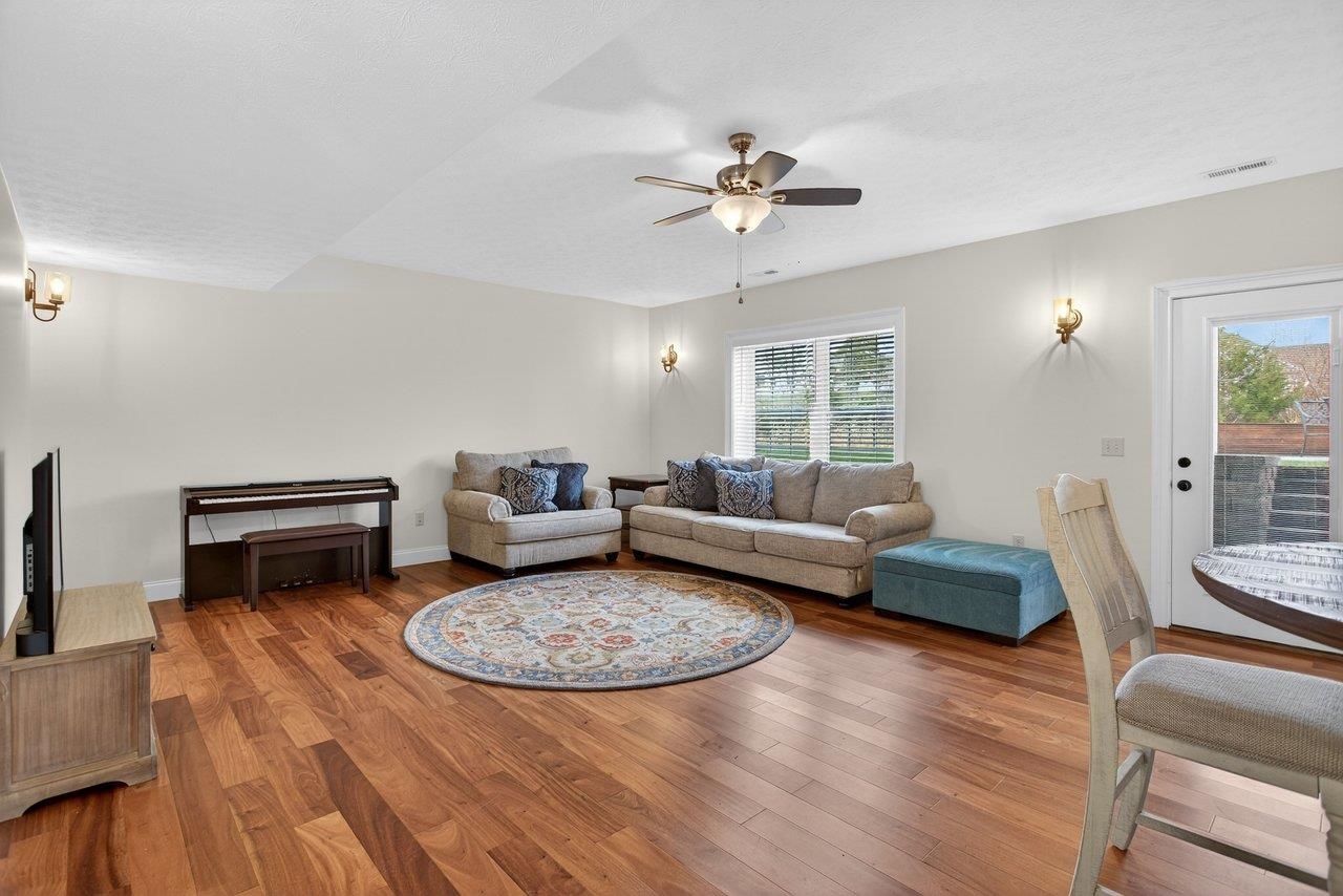 731 HIDDEN BROOK RD