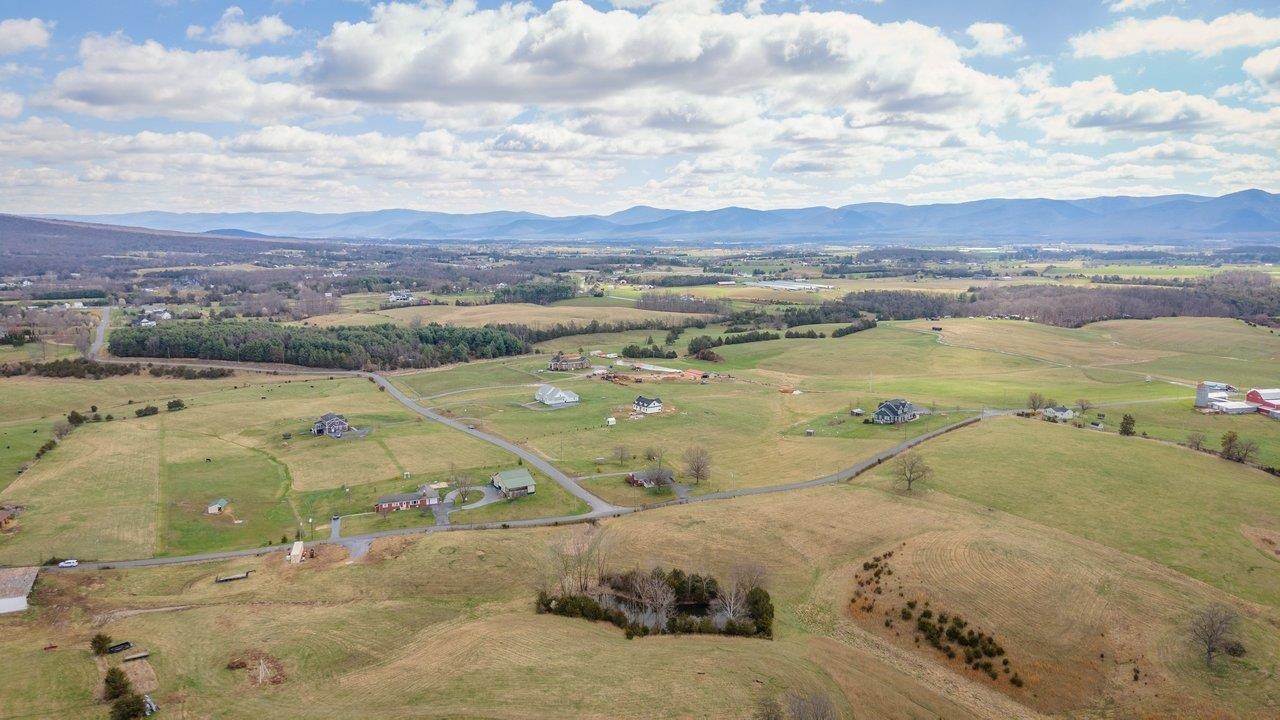 0 DUCK RUN RD