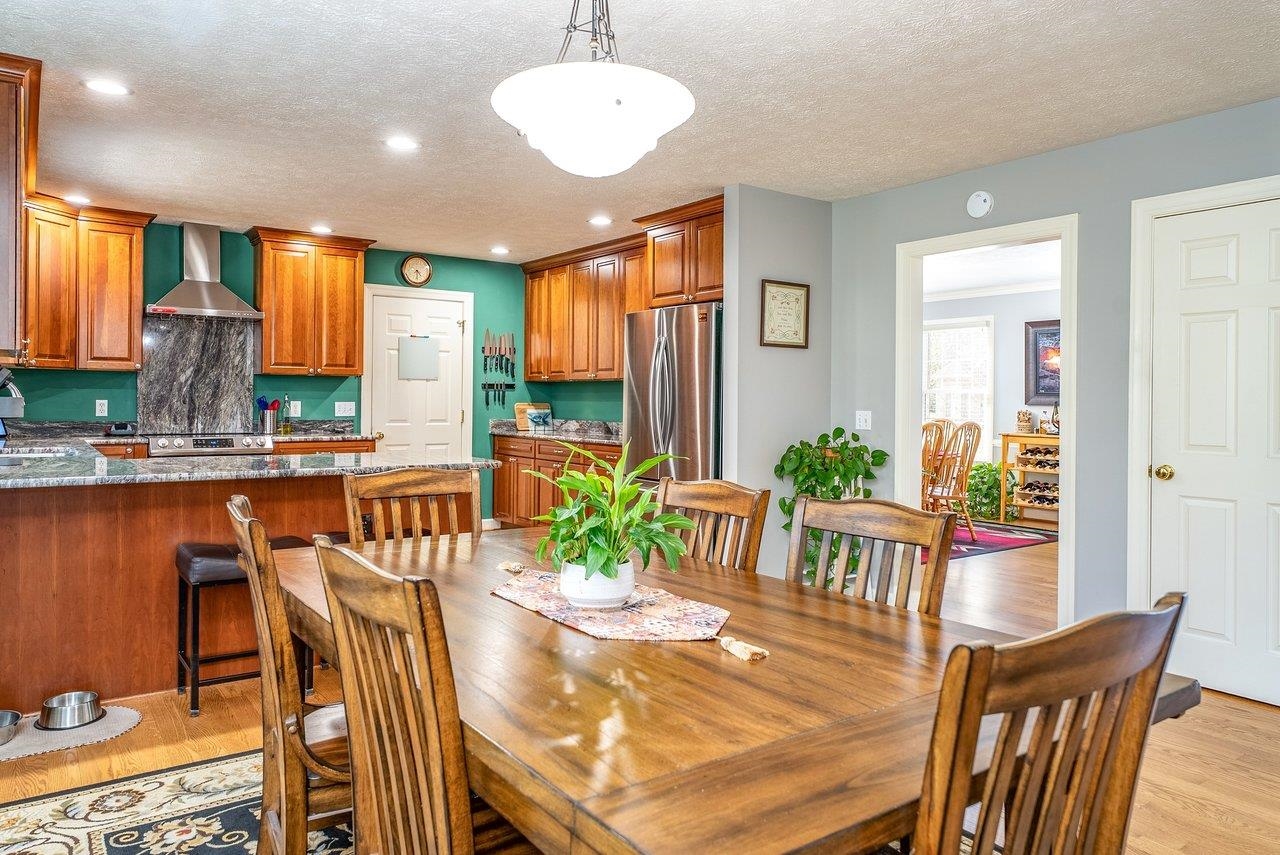 760 CONFEDERACY DR