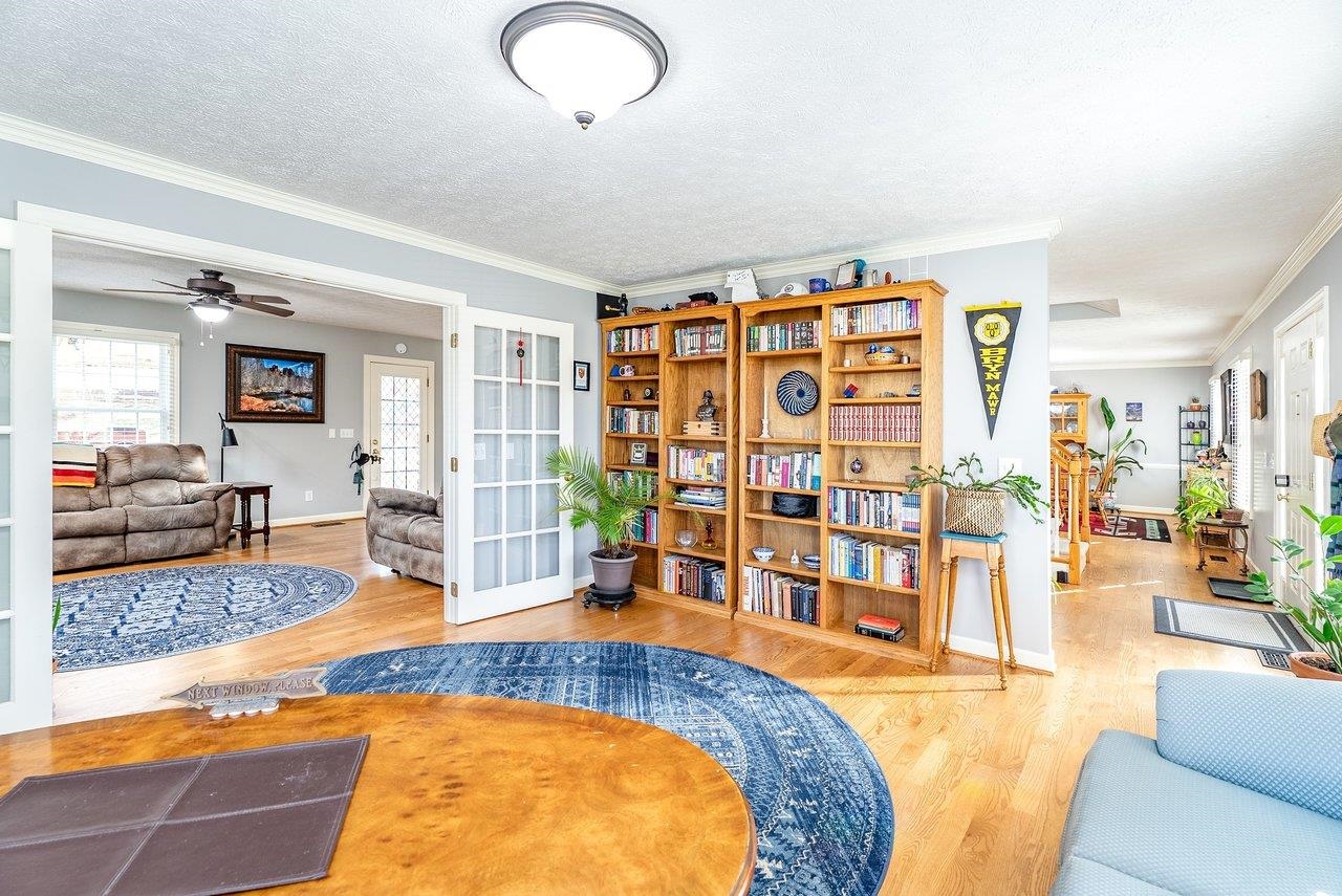 760 CONFEDERACY DR