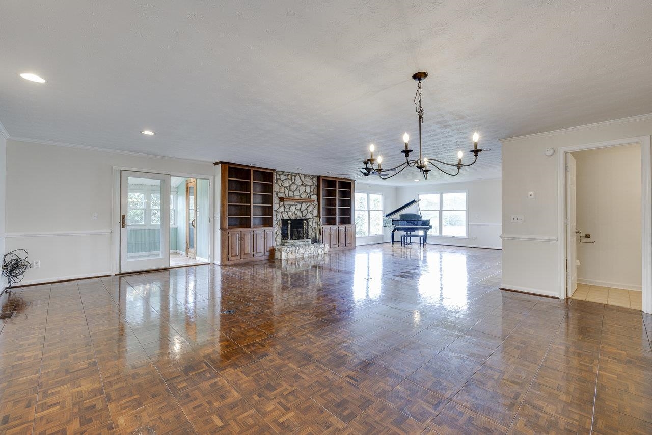 11193 INDIAN TRAIL RD