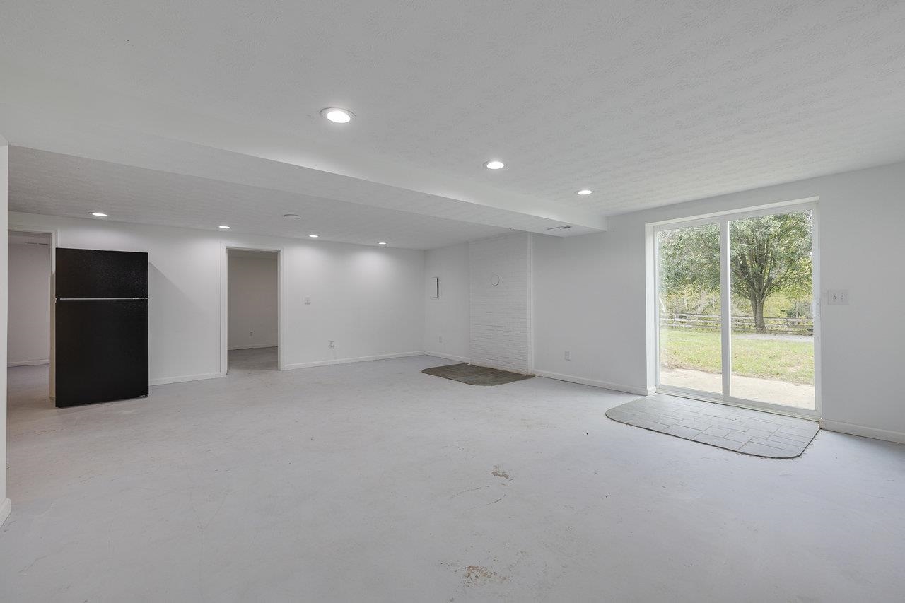 11193 INDIAN TRAIL RD