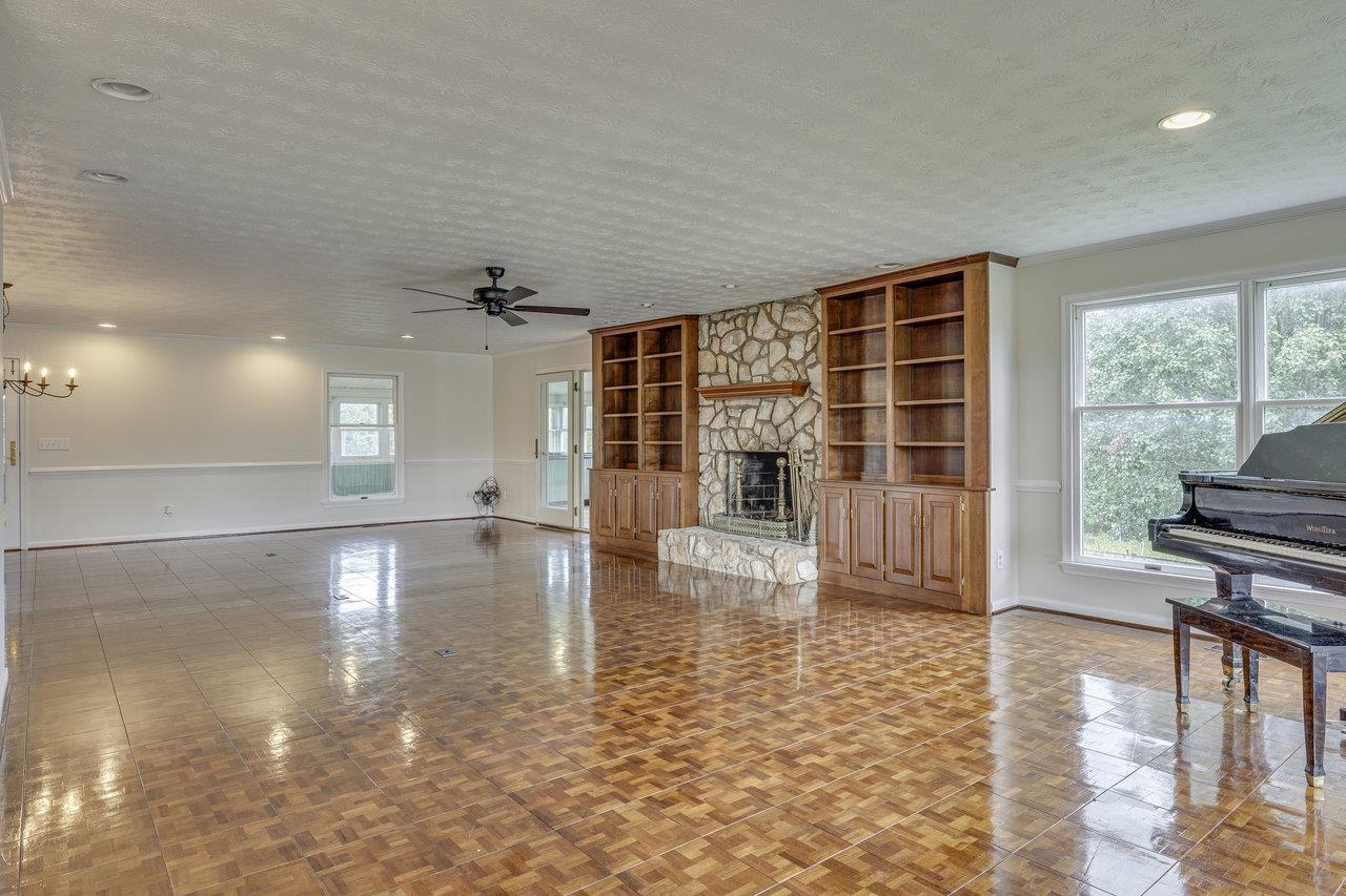 11193 INDIAN TRAIL RD