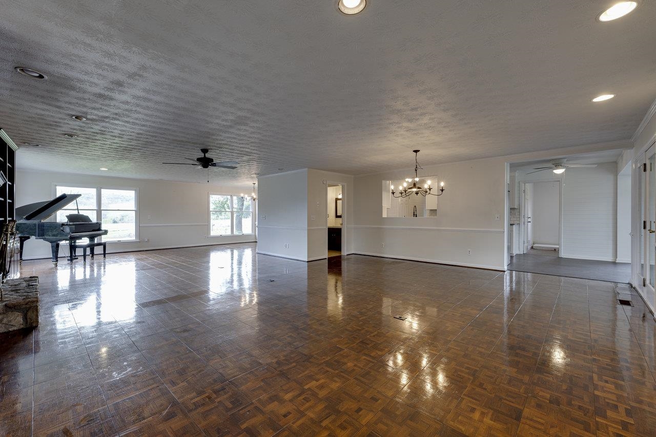 11193 INDIAN TRAIL RD