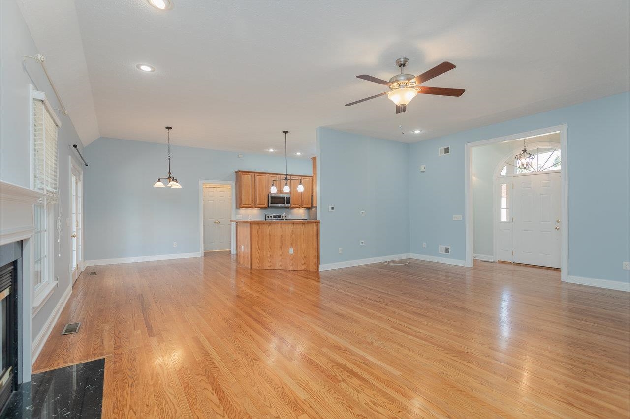 3225 BERRYFIELD DR