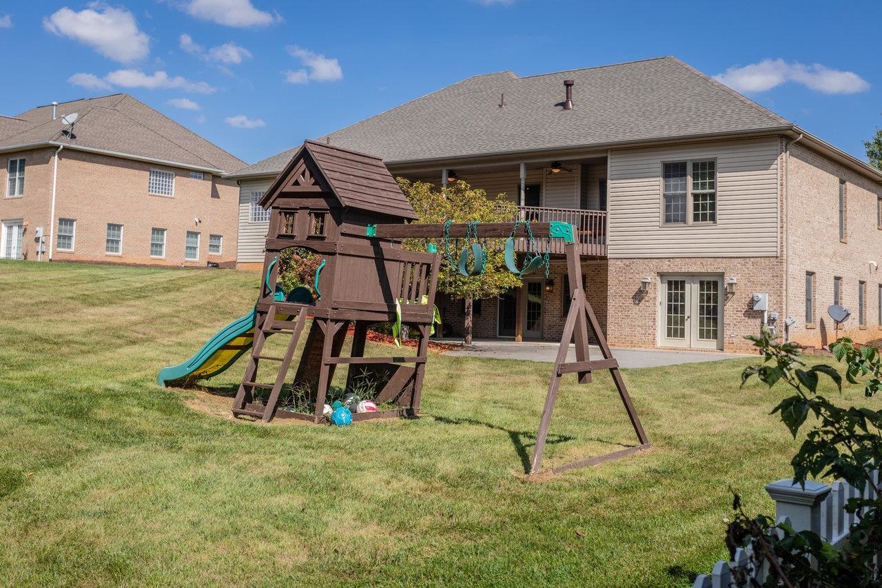 3225 BERRYFIELD DR