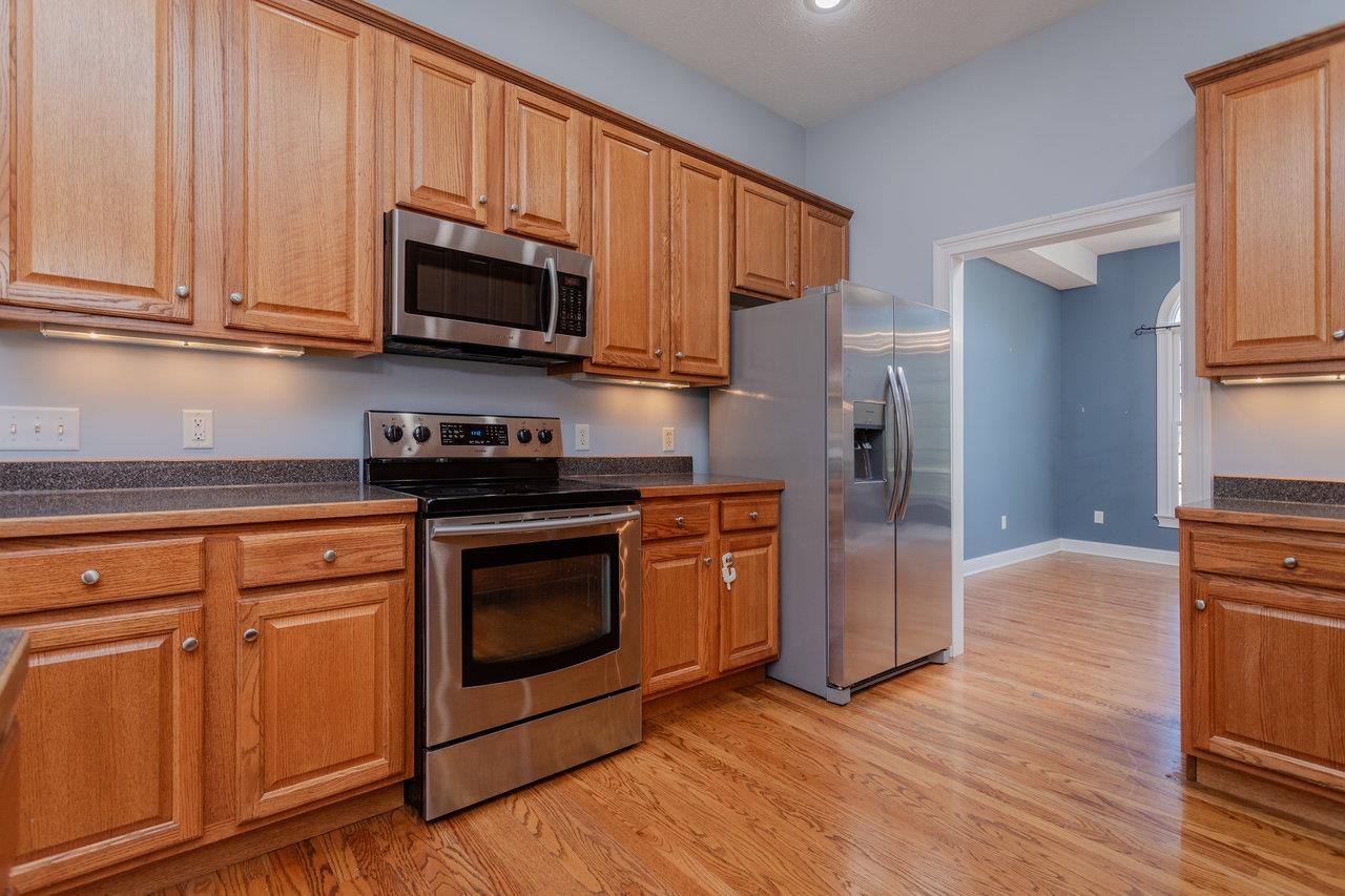 3225 BERRYFIELD DR
