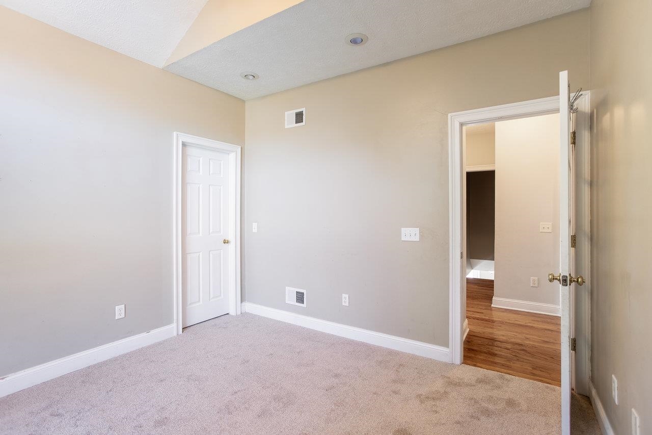 3225 BERRYFIELD DR